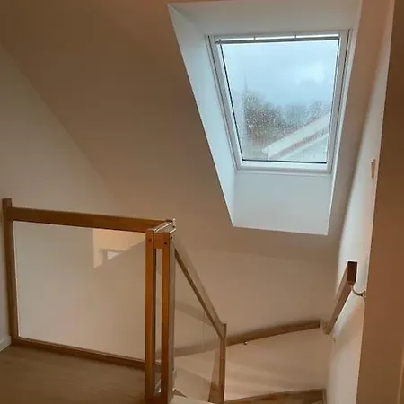 Moderne Arkitekttegnet Hus Naert Sentrum, Ons * Stavanger